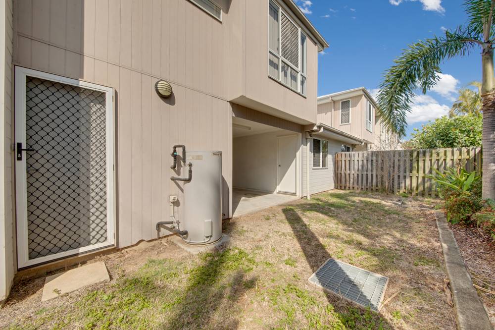 1/1 French Street, SOUTH GLADSTONE, QLD 4680