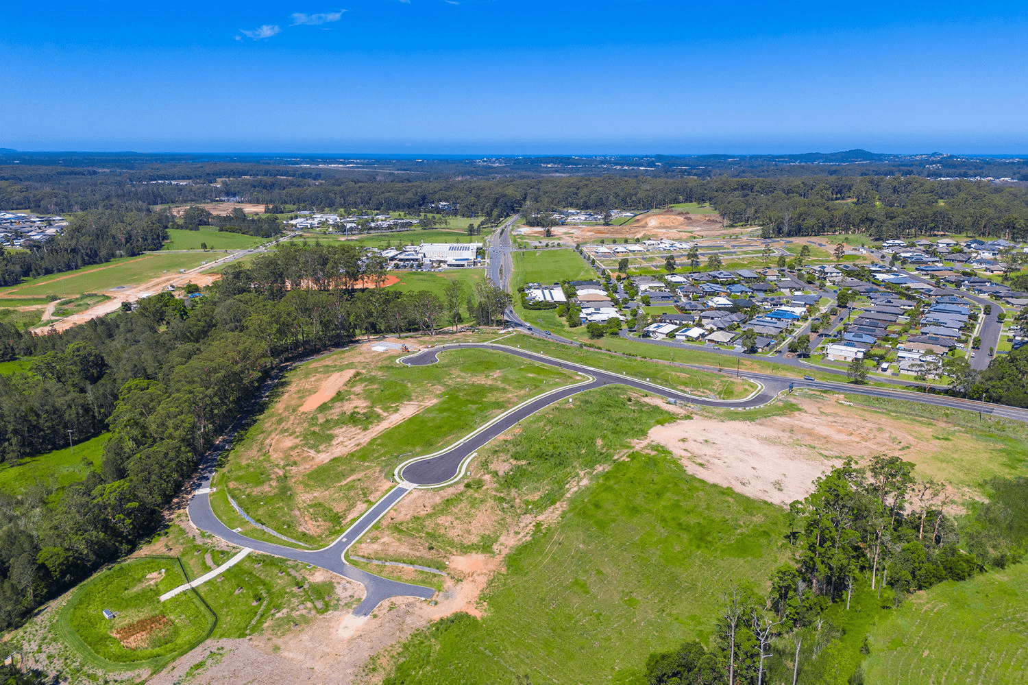 4 Grandiose Close (Lot 18 The Gateway), THRUMSTER, NSW 2444