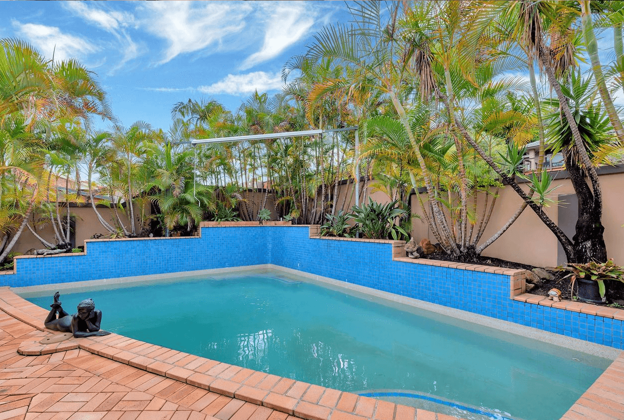 11 Mulyan Place, ASHMORE, QLD 4214