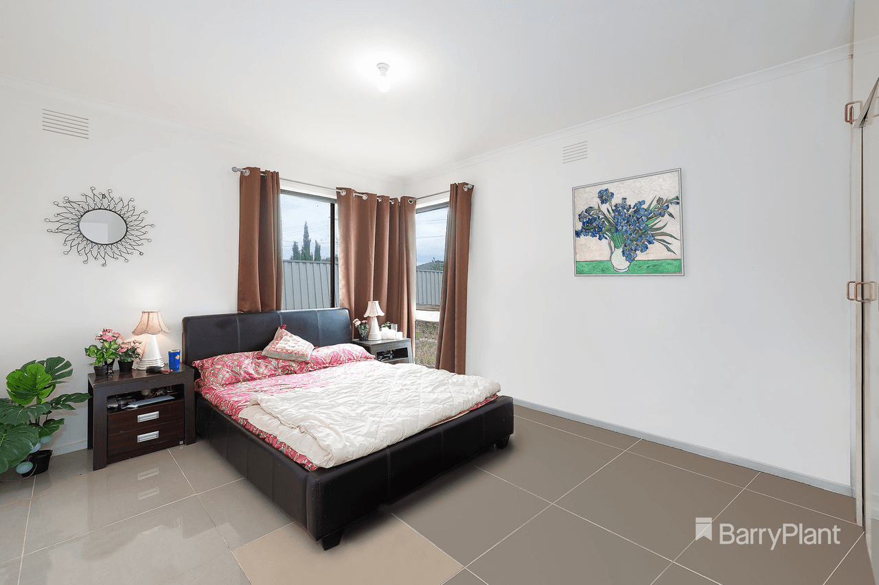 8 Eldorado Crescent, Meadow Heights, VIC 3048