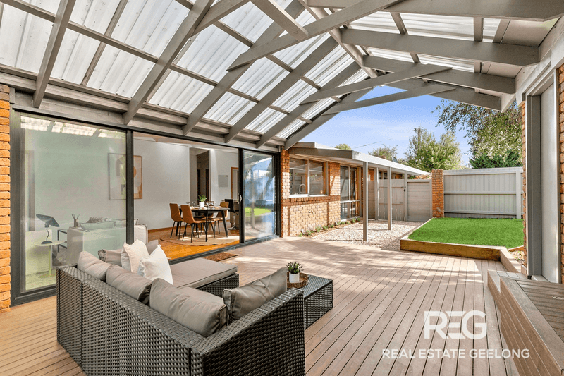 17 Sheringa Crescent, GROVEDALE, VIC 3216