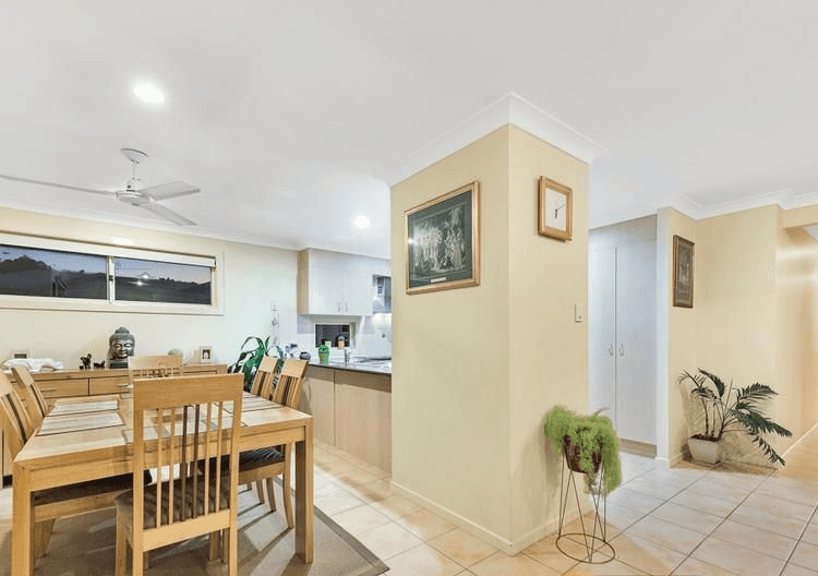 12 Heron Close, Coomera, QLD 4209