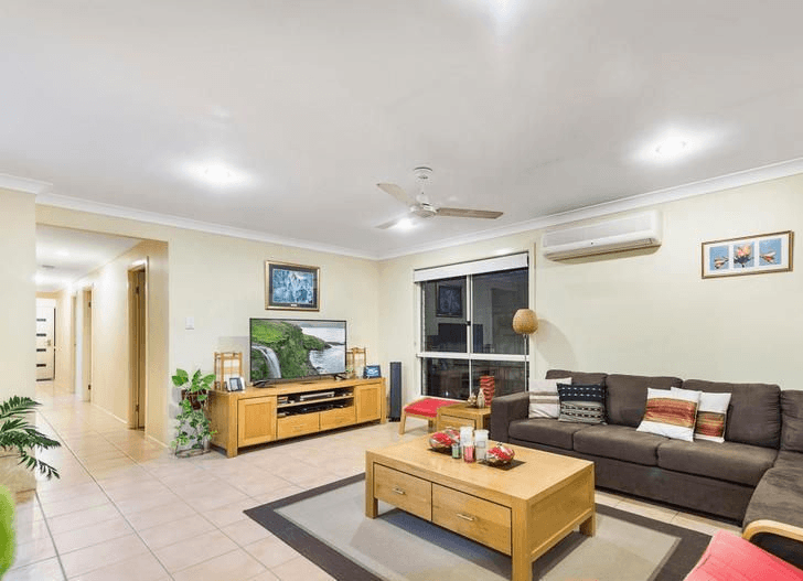 12 Heron Close, Coomera, QLD 4209