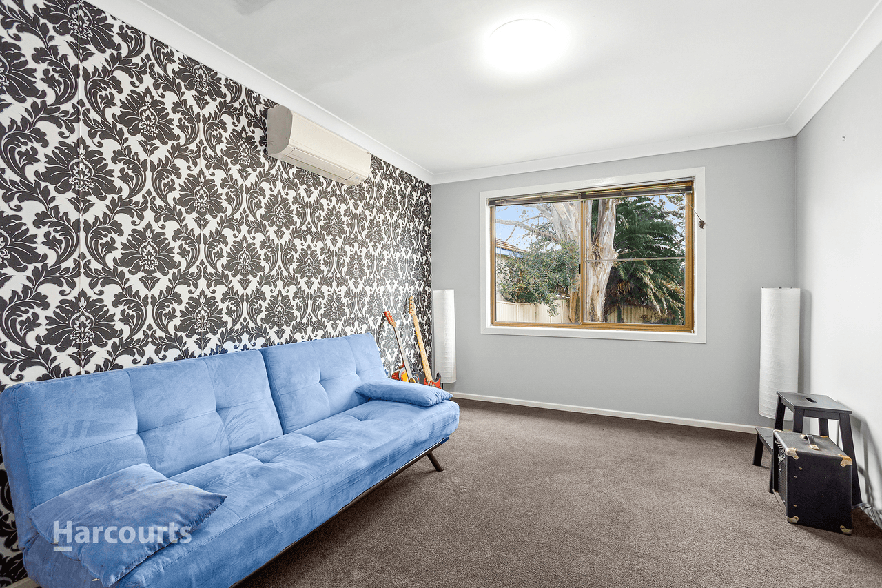 34 Simpson Parade, ALBION PARK, NSW 2527