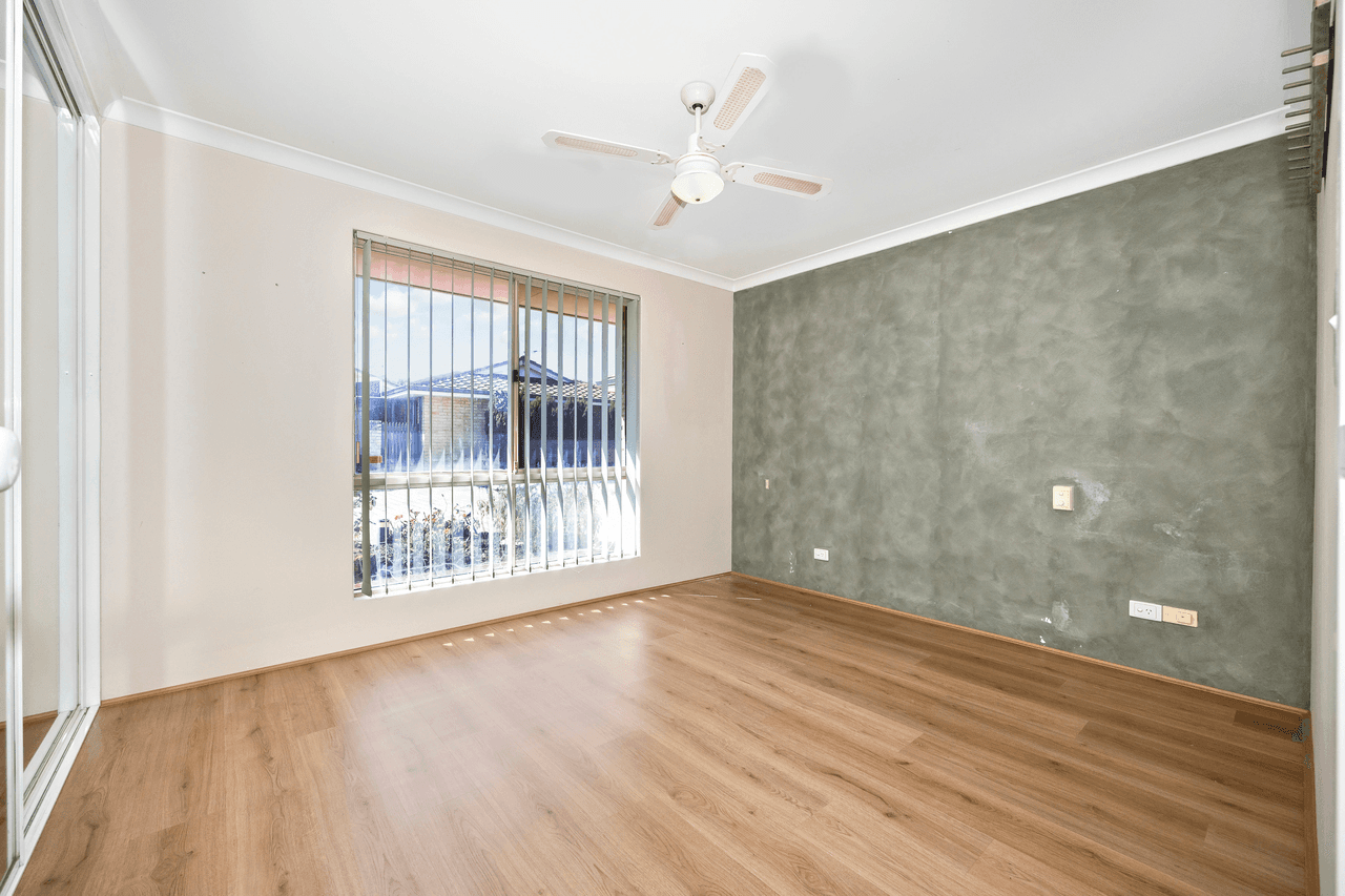 3/4 Callander Avenue, KINROSS, WA 6028