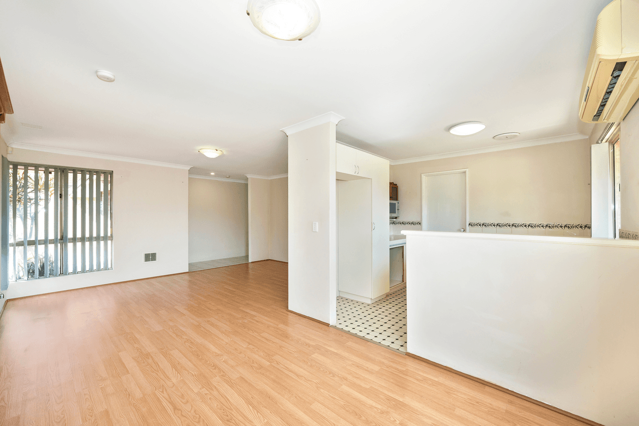 3/4 Callander Avenue, KINROSS, WA 6028