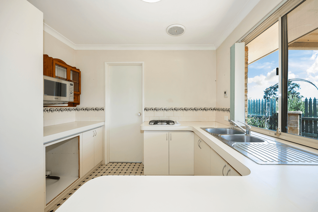 3/4 Callander Avenue, KINROSS, WA 6028