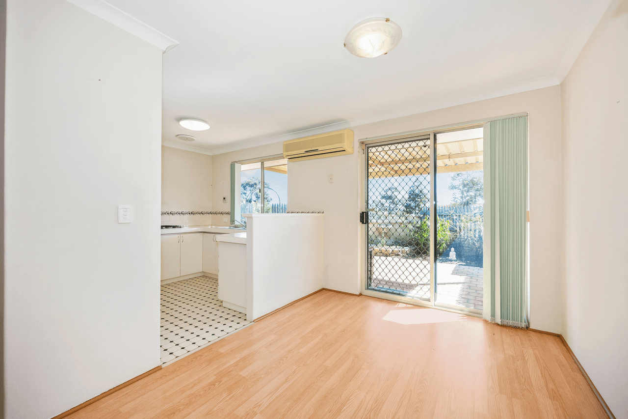 3/4 Callander Avenue, KINROSS, WA 6028