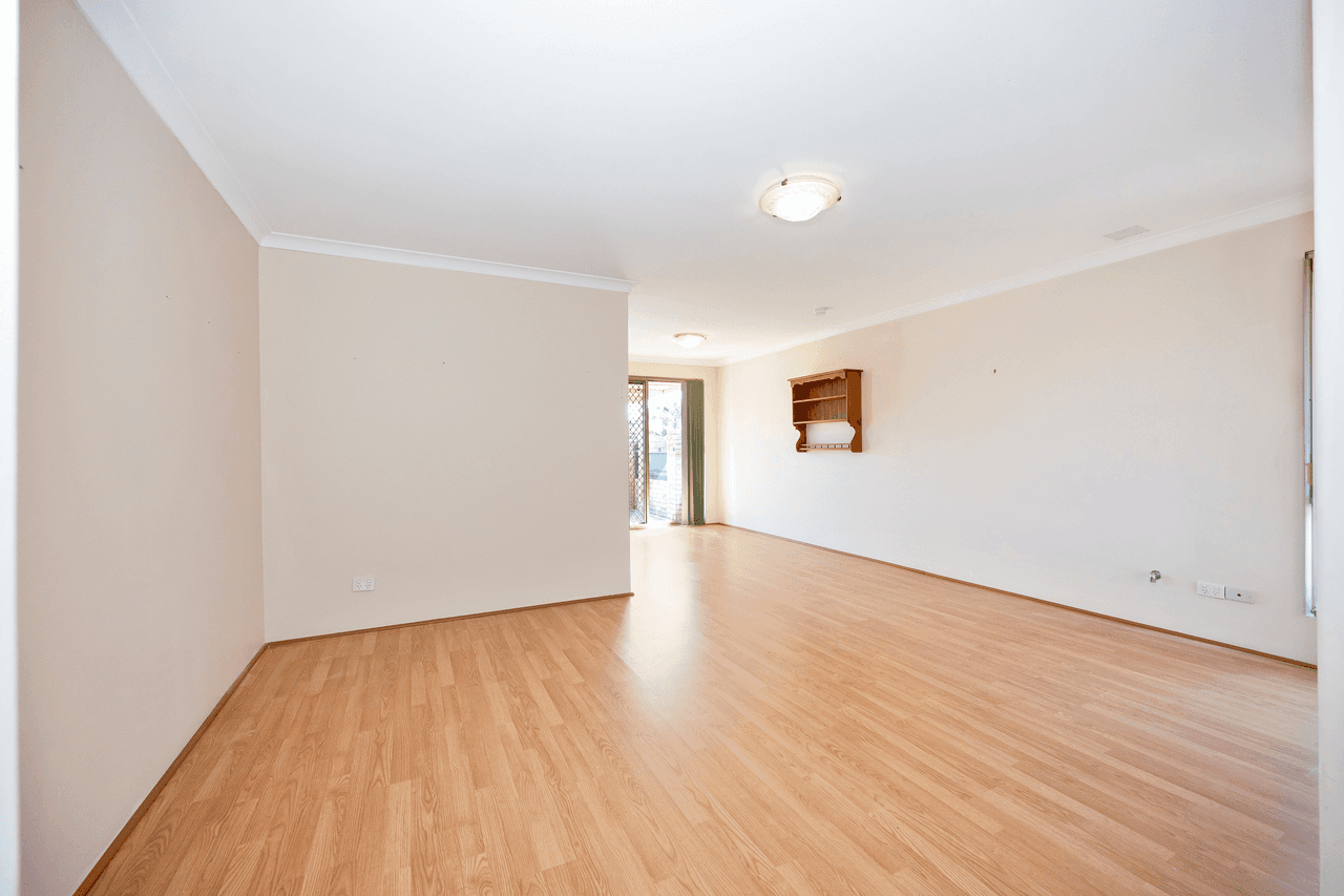 3/4 Callander Avenue, KINROSS, WA 6028