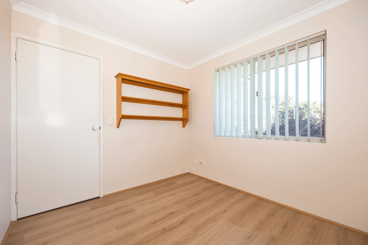 3/4 Callander Avenue, KINROSS, WA 6028