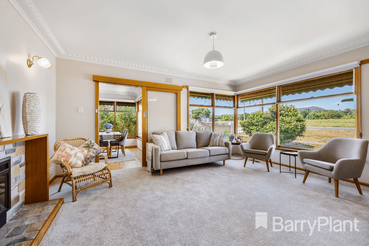 1108 Warrenheip Street, Buninyong, VIC 3357