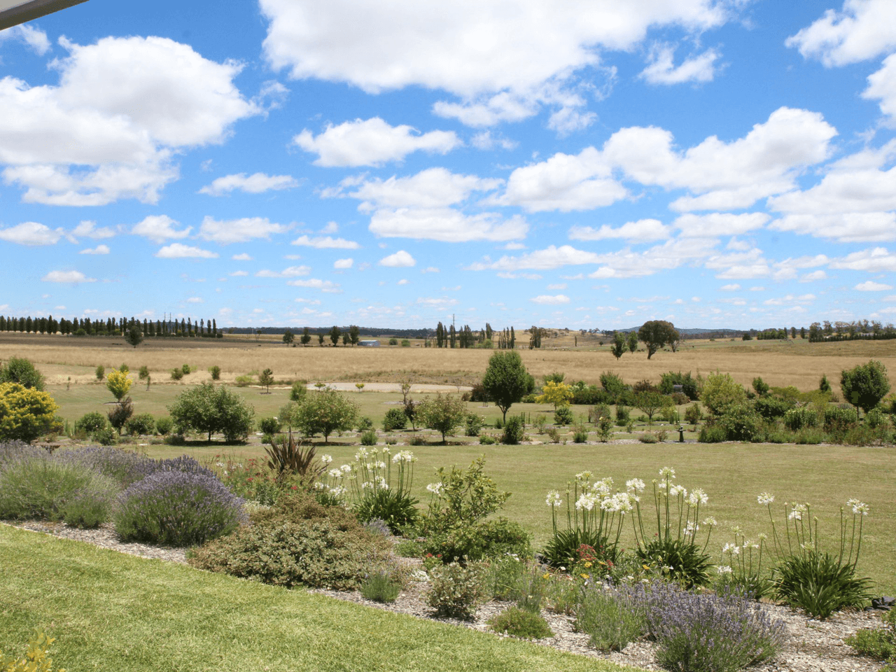 70 Hewitt Road, GLEN INNES, NSW 2370