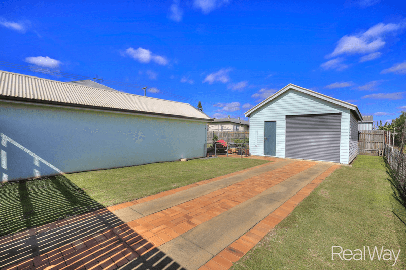 12 Spence Street, Svensson Heights, QLD 4670