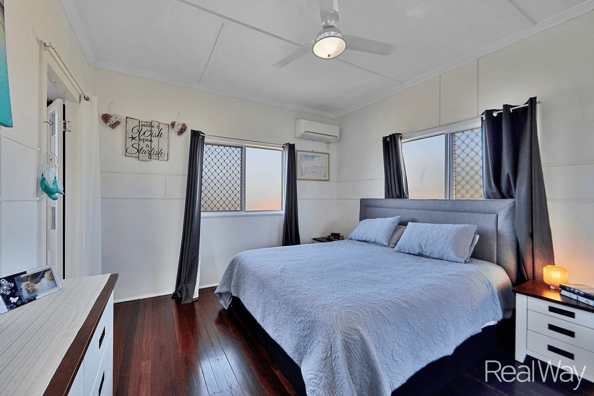 12 Spence Street, Svensson Heights, QLD 4670