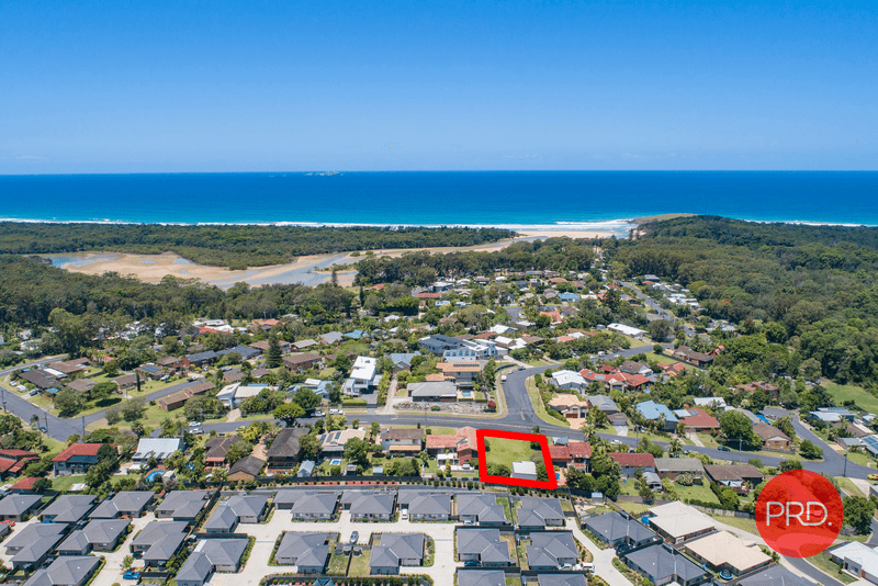 24 Woodhouse Road, MOONEE BEACH, NSW 2450