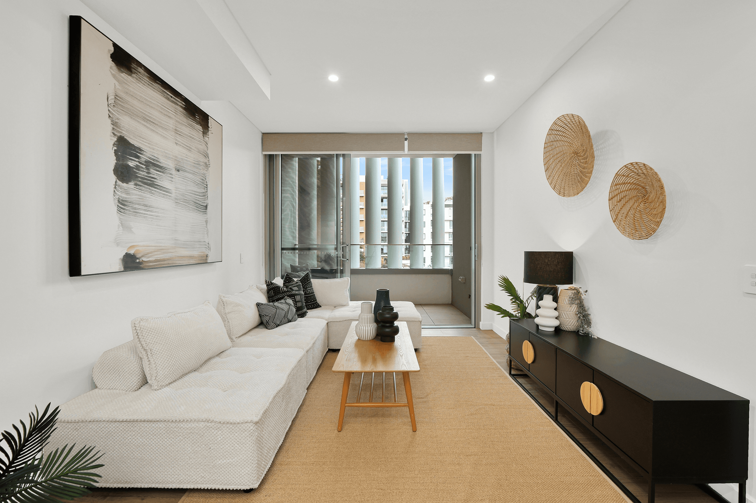 607/8 Kendall Street, GOSFORD, NSW 2250