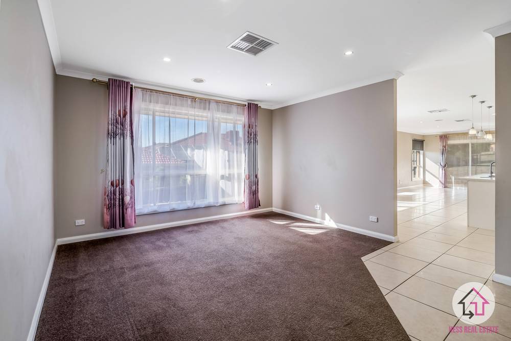 19 Aurina Drive, HIDDEN VALLEY, VIC 3756
