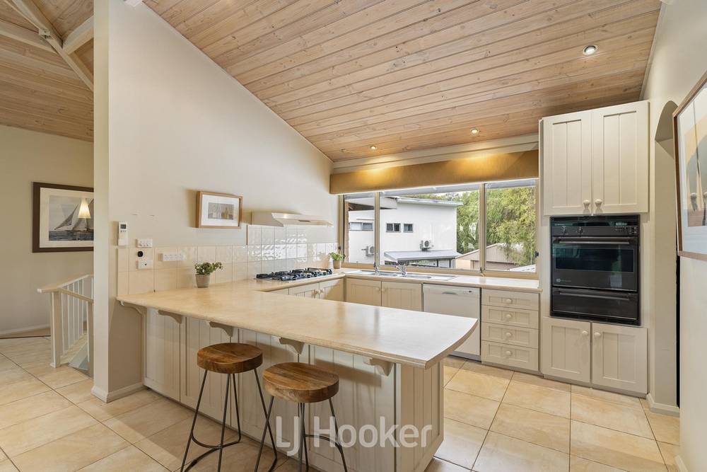 398 Geographe Bay Road, Quindalup, WA 6281