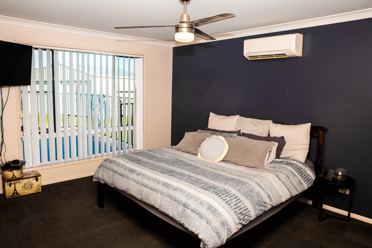 48 Diggers Drive, DALBY, QLD 4405