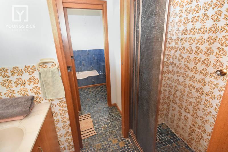 38 Field St, Shepparton, VIC 3630