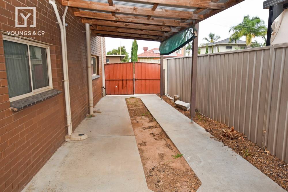 38 Field St, Shepparton, VIC 3630