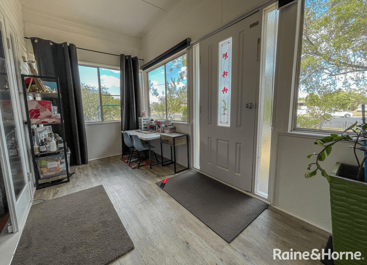23A Edward Street, DALBY, QLD 4405