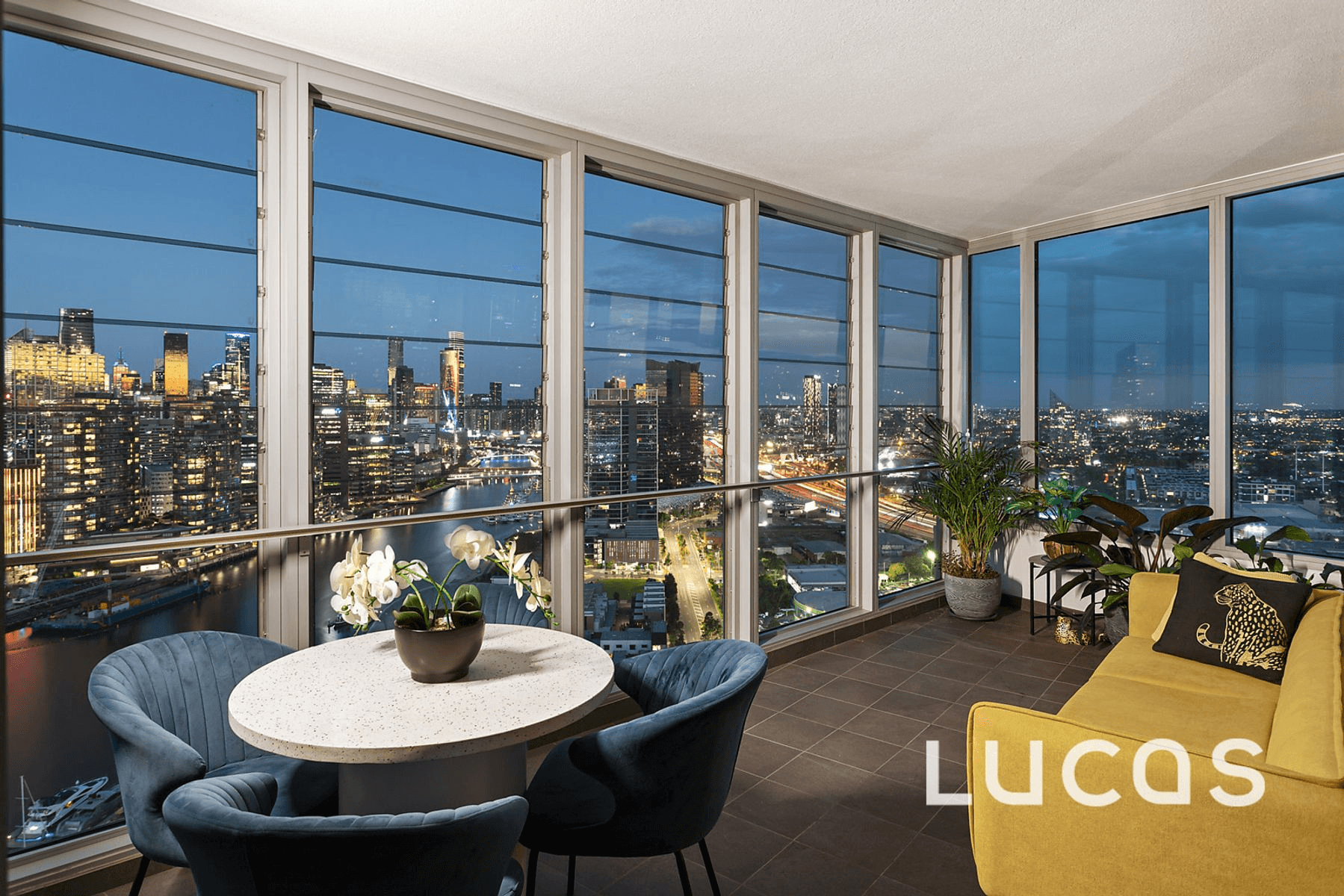 2905/81 South Wharf Drive, DOCKLANDS, VIC 3008