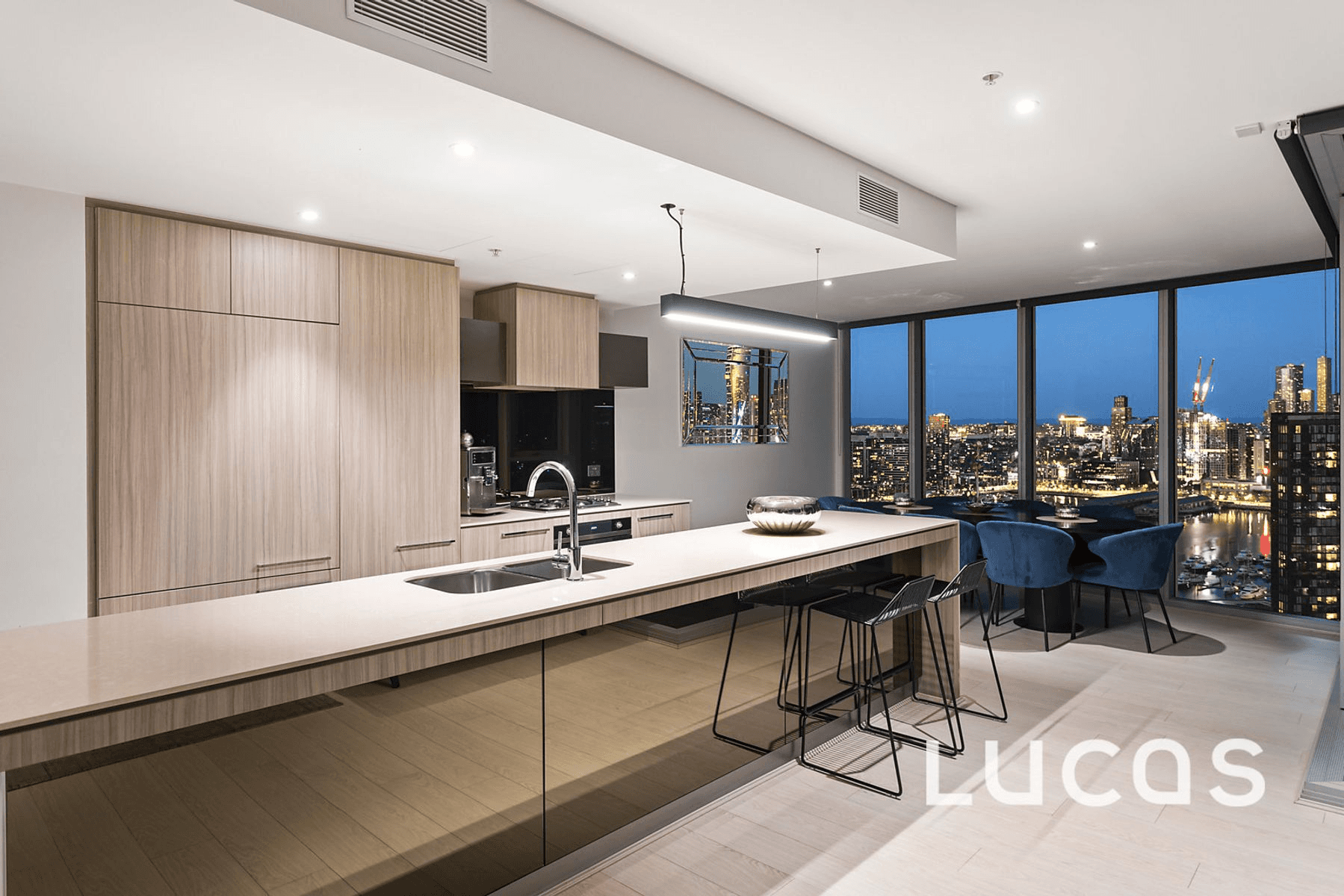 2905/81 South Wharf Drive, DOCKLANDS, VIC 3008