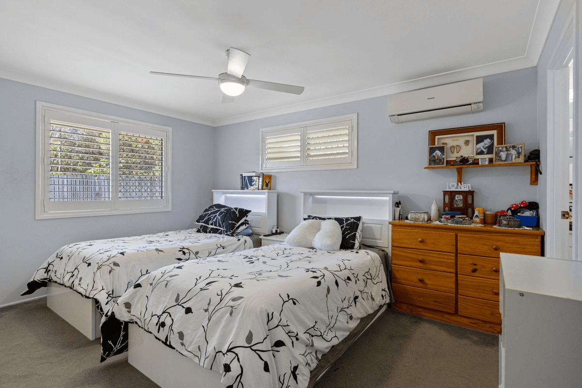 54 Coolnwynpin Way, CAPALABA, QLD 4157