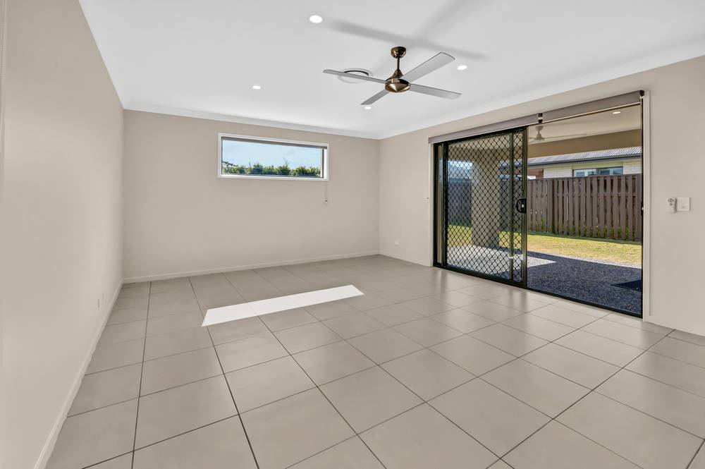 10 Bulleringa Street, PIMPAMA, QLD 4209