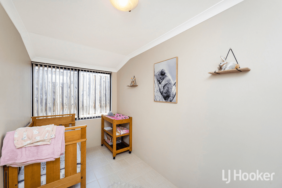 151 Peelwood Parade, HALLS HEAD, WA 6210