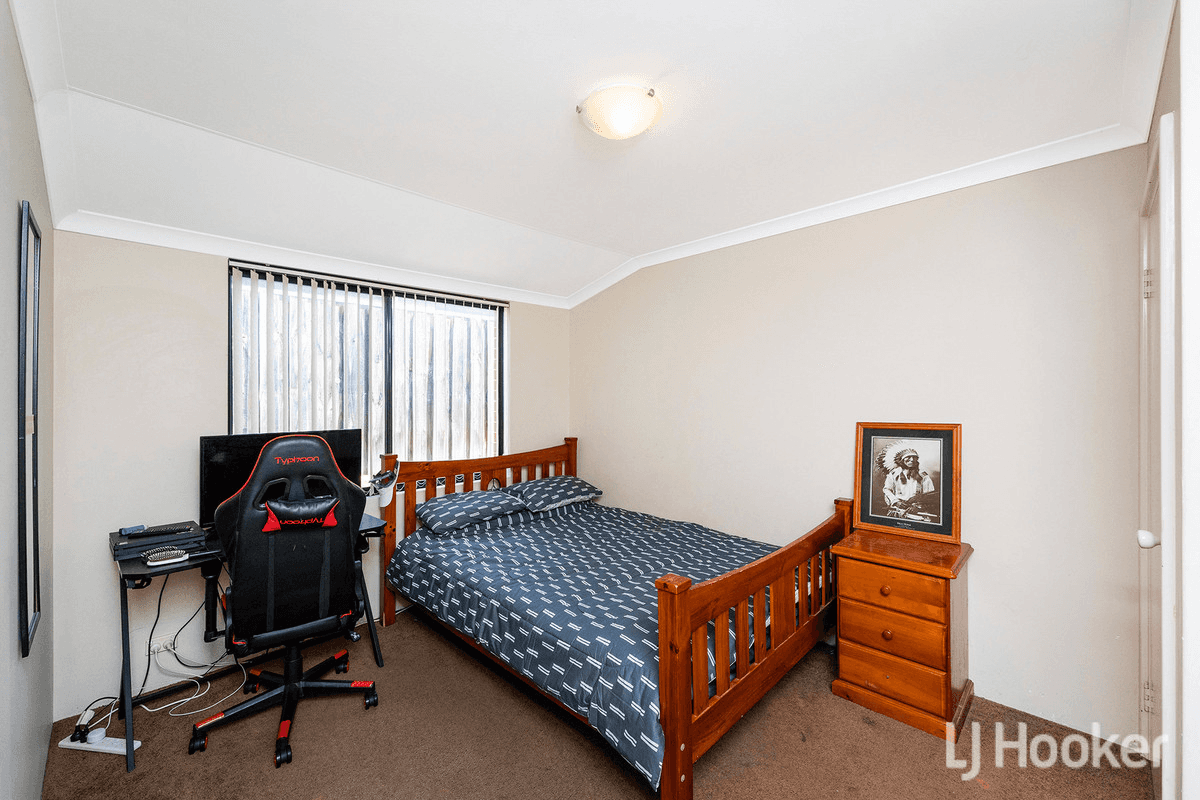 151 Peelwood Parade, HALLS HEAD, WA 6210