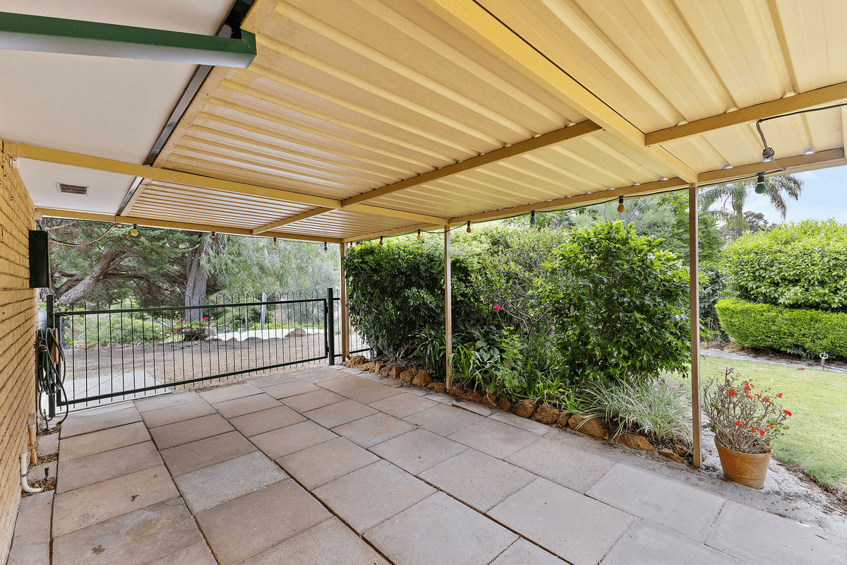 19 Admiral Road, Bedfordale, WA 6112