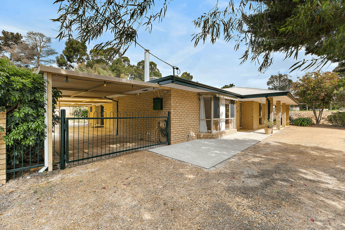 19 Admiral Road, Bedfordale, WA 6112