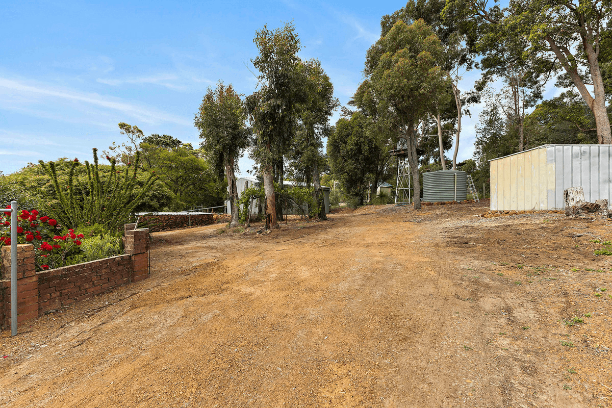 19 Admiral Road, Bedfordale, WA 6112