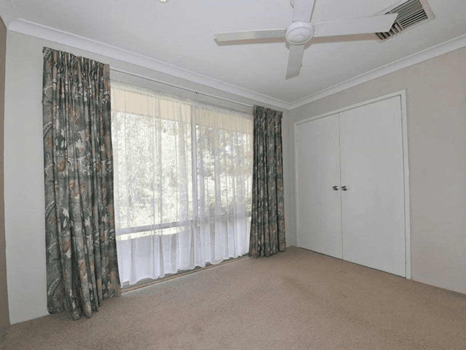 19 Templemore Drive, Heathridge, WA 6027