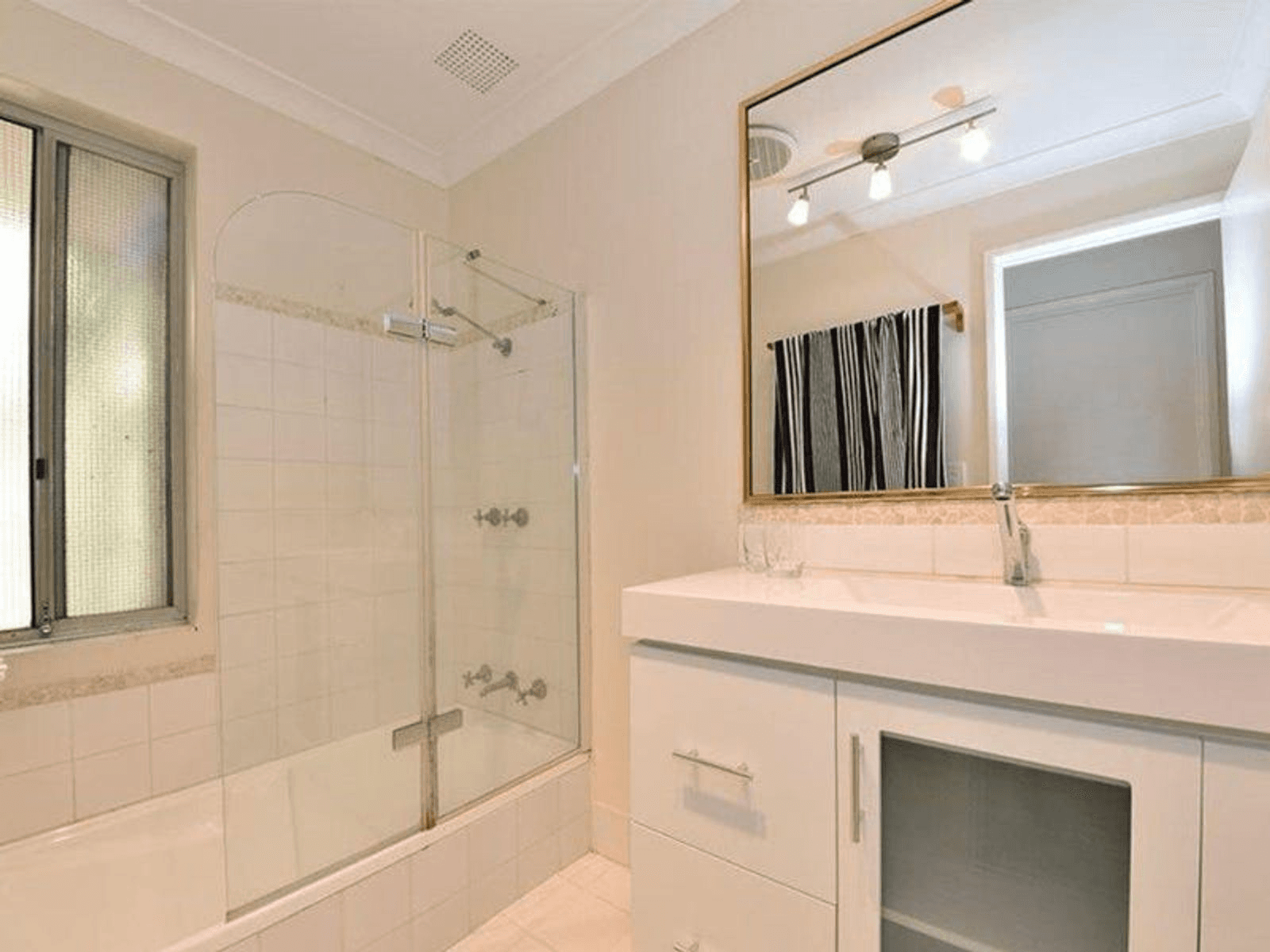 19 Templemore Drive, Heathridge, WA 6027