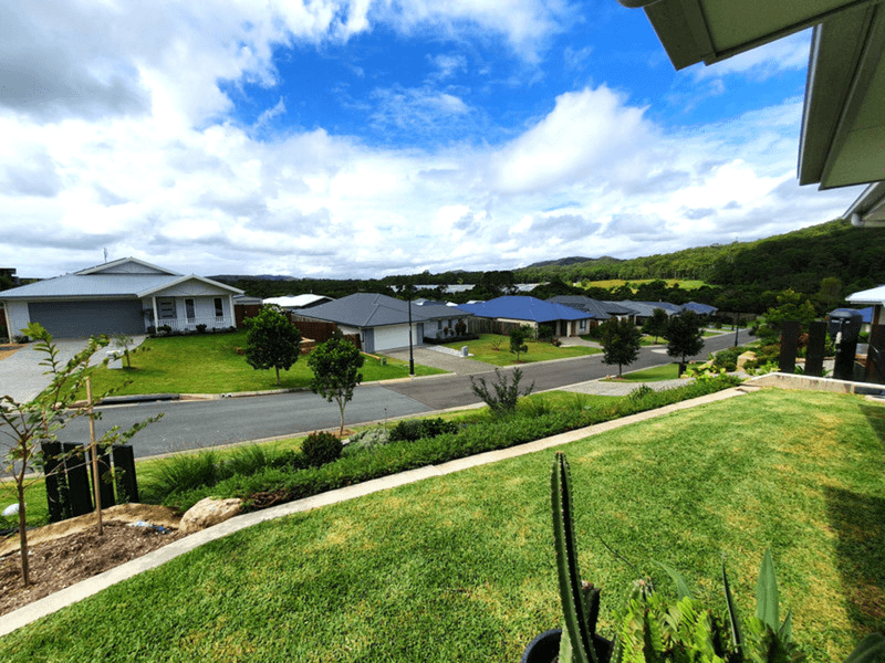 12 Fryar Crescent, Yandina, QLD 4561