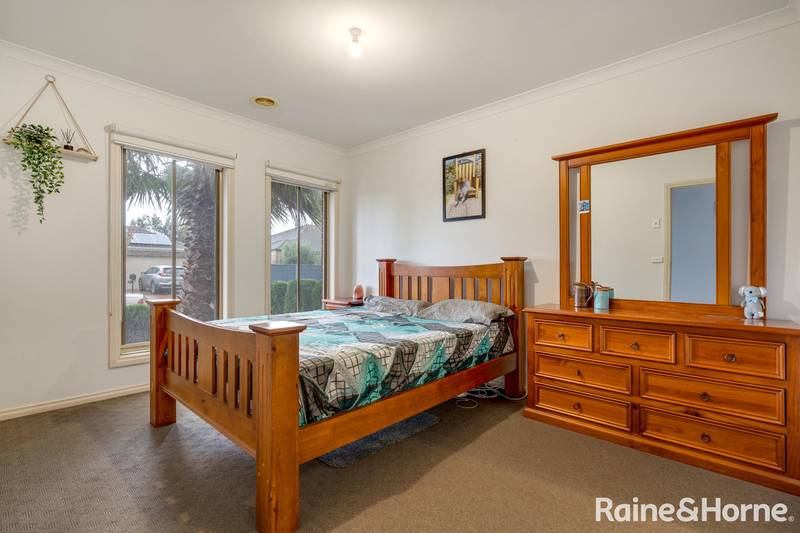 31 Flagstaff Loop, CRAIGIEBURN, VIC 3064