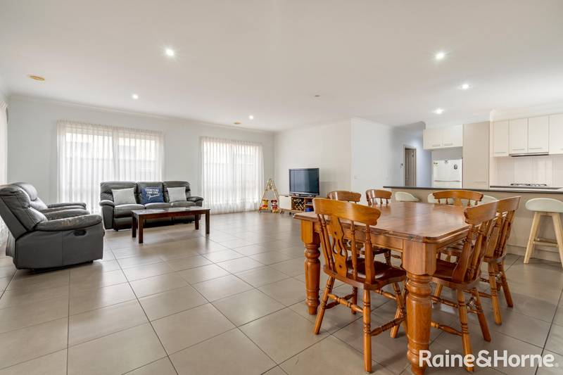 31 Flagstaff Loop, CRAIGIEBURN, VIC 3064