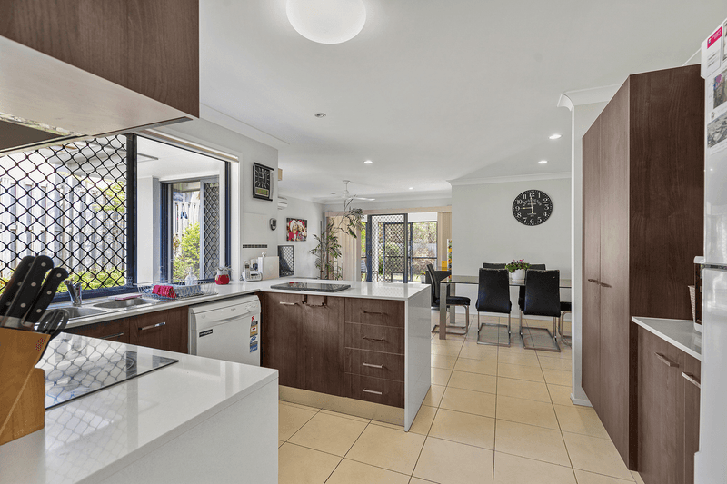 38 Charlton Crescent, Ormeau, QLD 4208