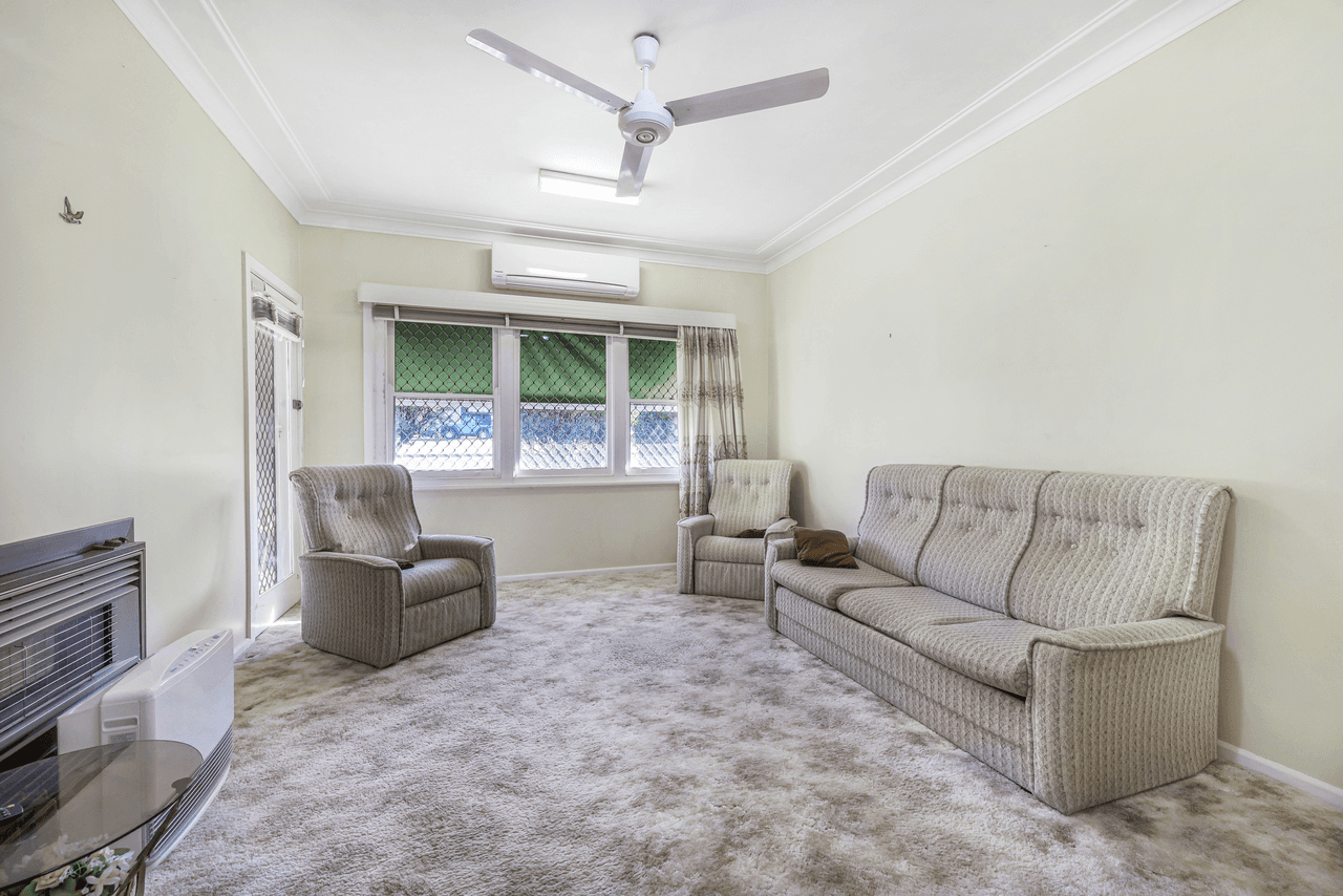 2 Central Avenue, TAMWORTH, NSW 2340