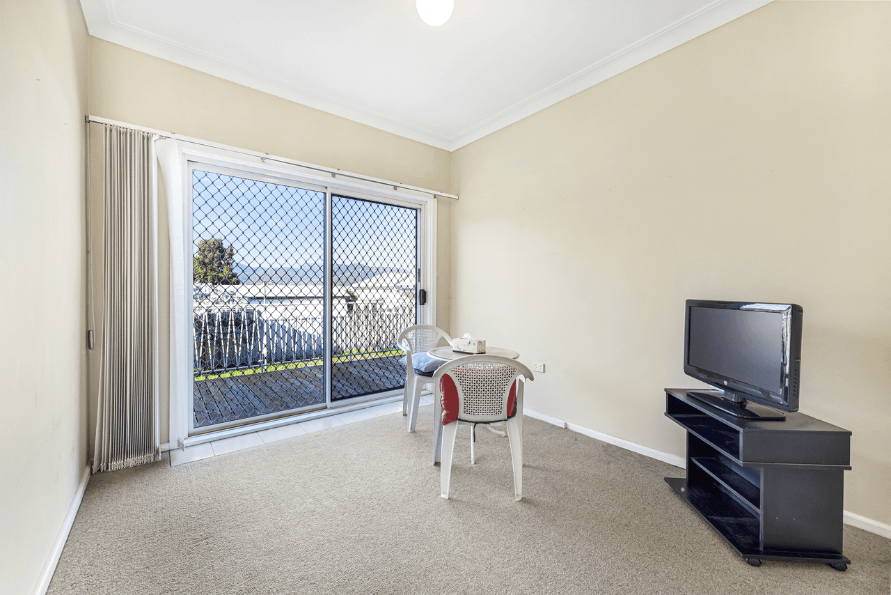 2 Central Avenue, TAMWORTH, NSW 2340