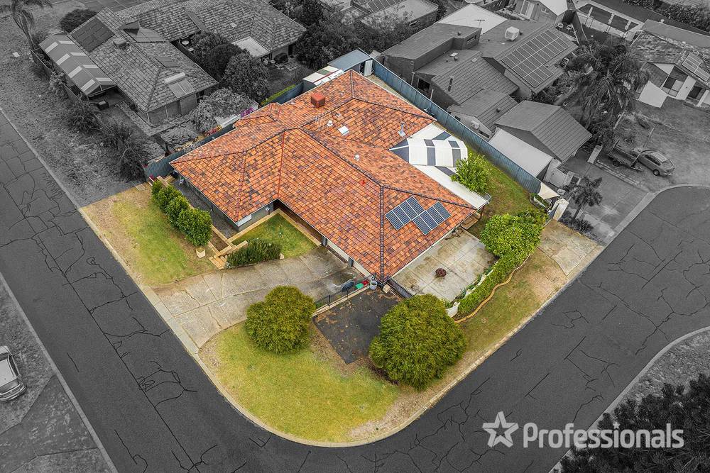 17 Backhouse Road, KINGSLEY, WA 6026