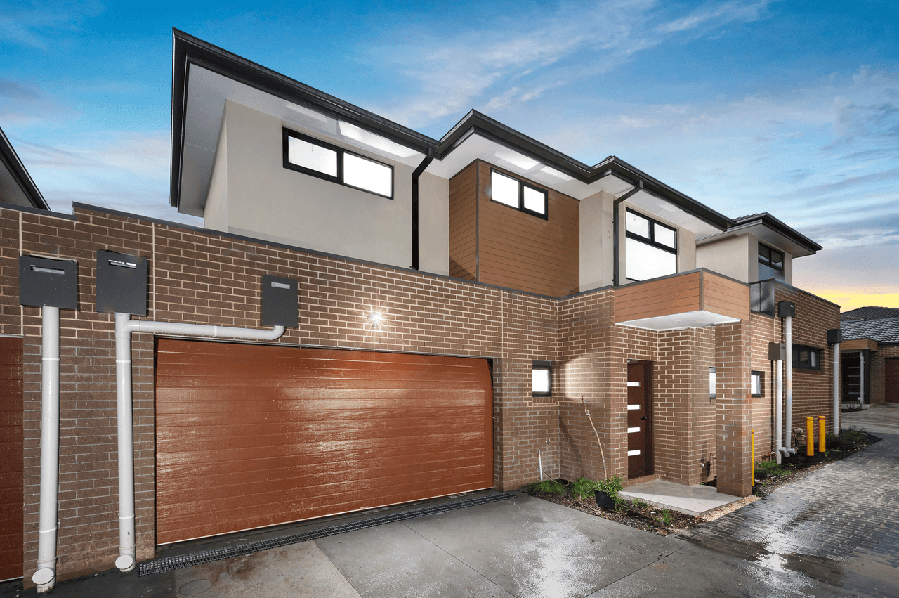 2/11 Edward Street, BAYSWATER, VIC 3153