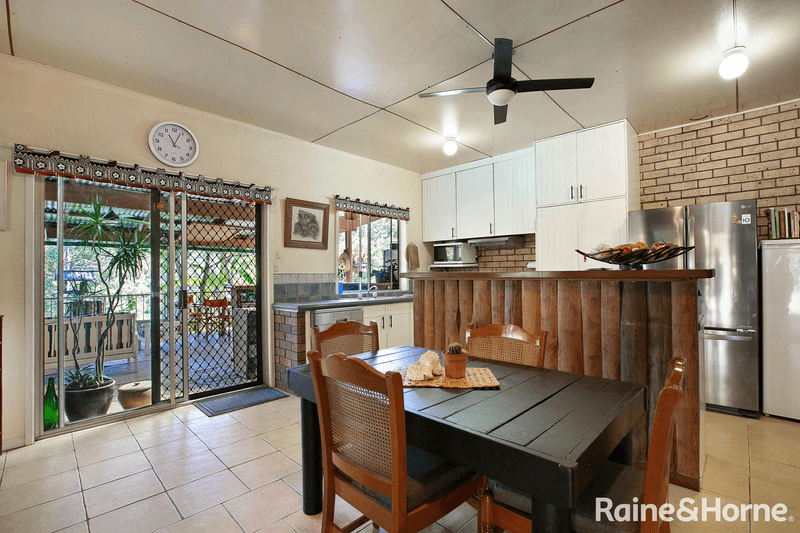 330 Schreibers Road, COORAN, QLD 4569