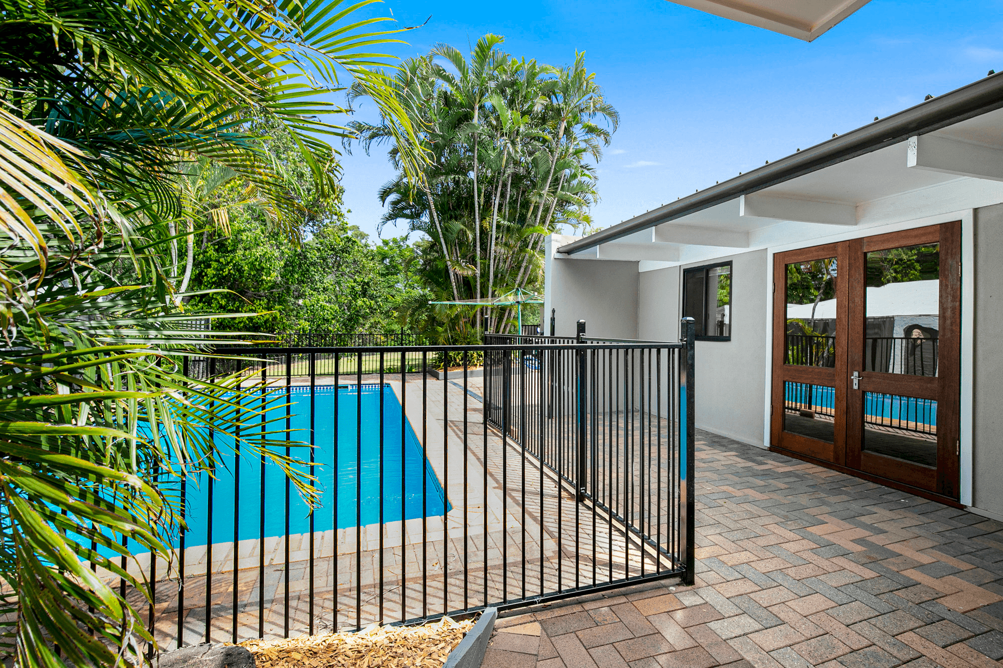 104 Burrendah Road, JINDALEE, QLD 4074