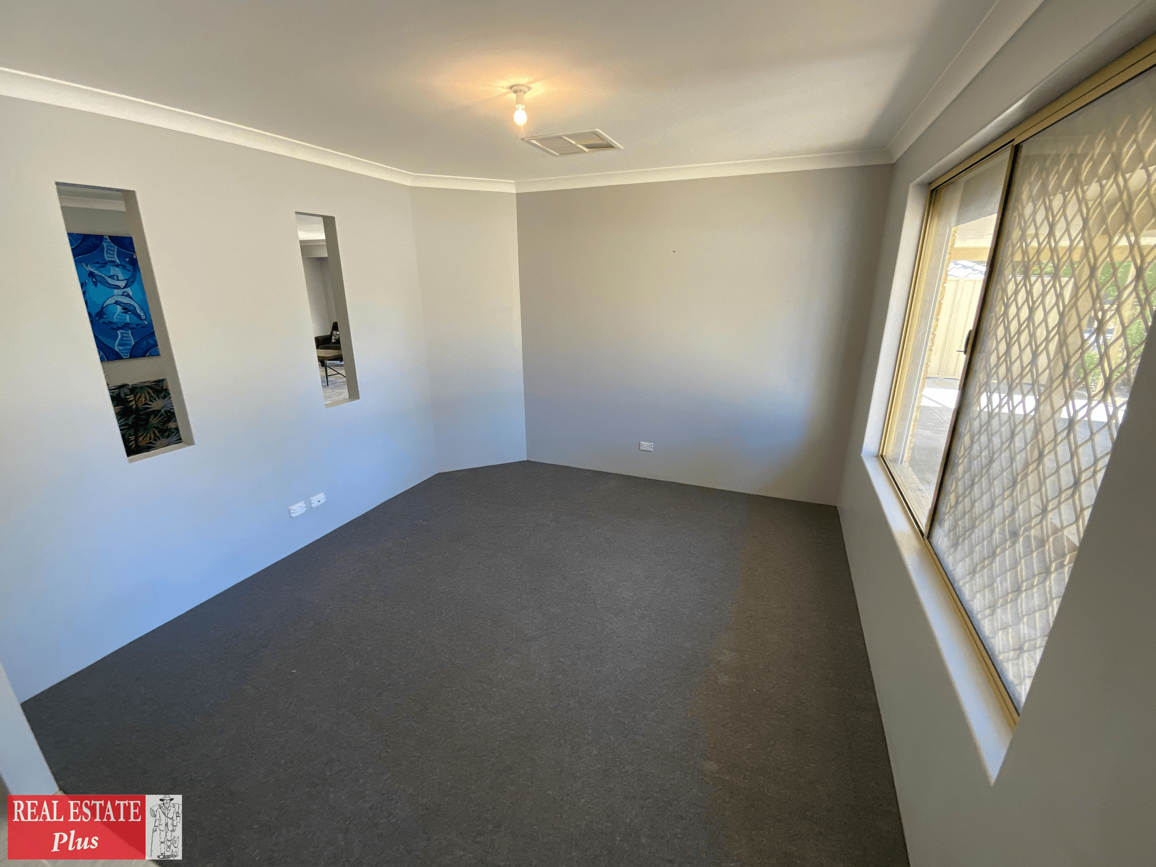 4 Kangaroo Entrance, STRATTON, WA 6056