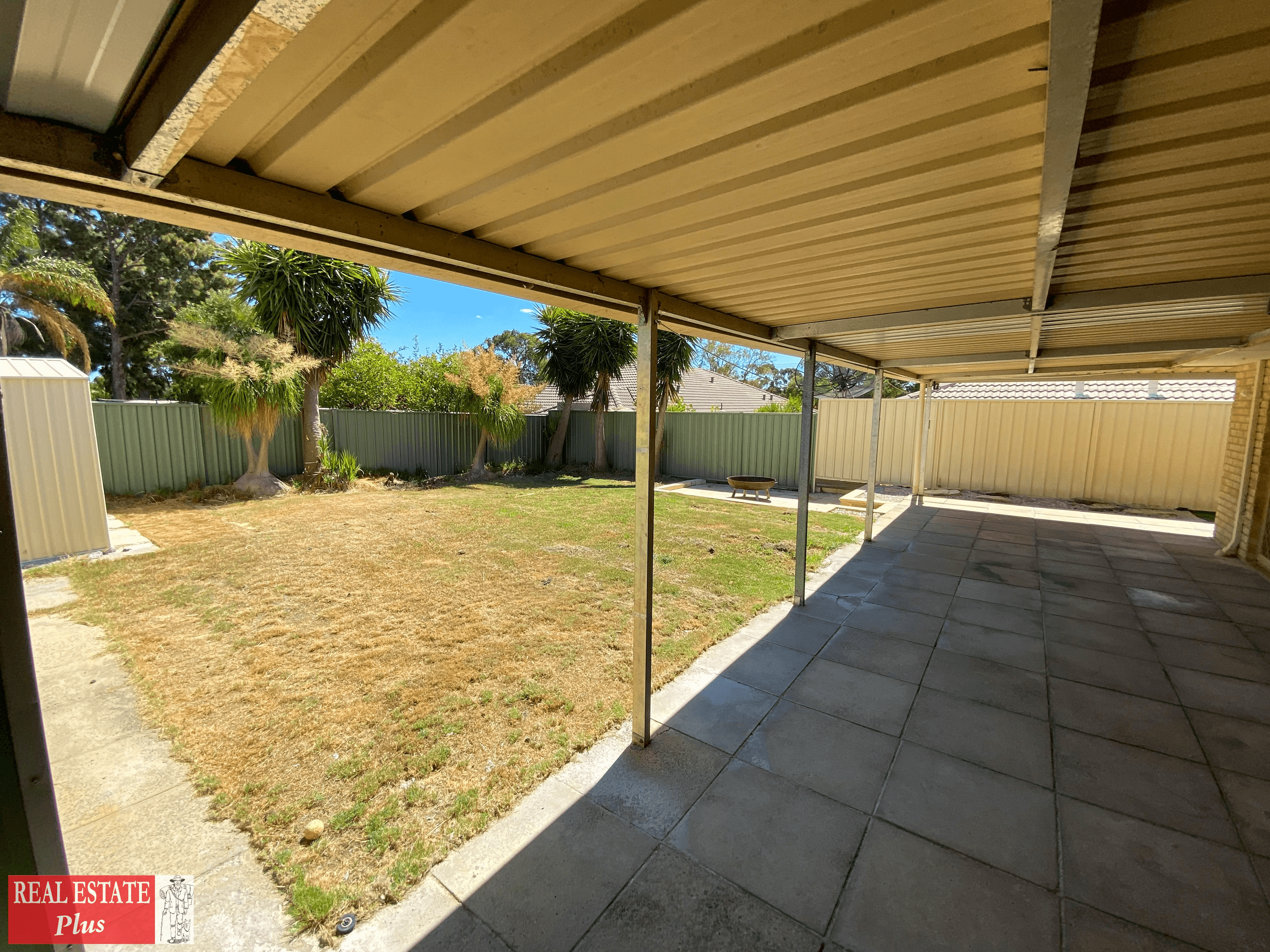 4 Kangaroo Entrance, STRATTON, WA 6056