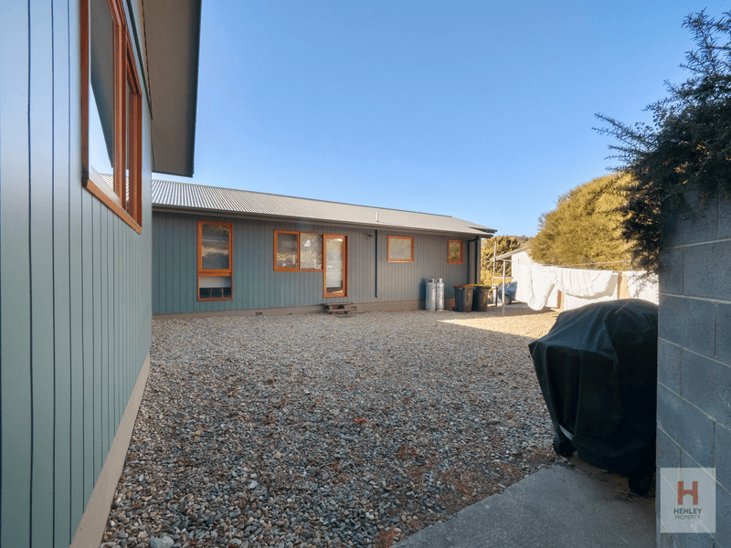 4 Banjo Paterson Crescent, Jindabyne, NSW 2627